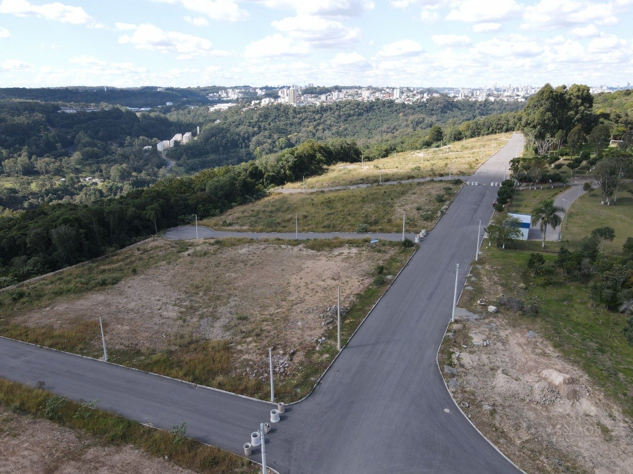 Imagem da propriedade CN5854 5