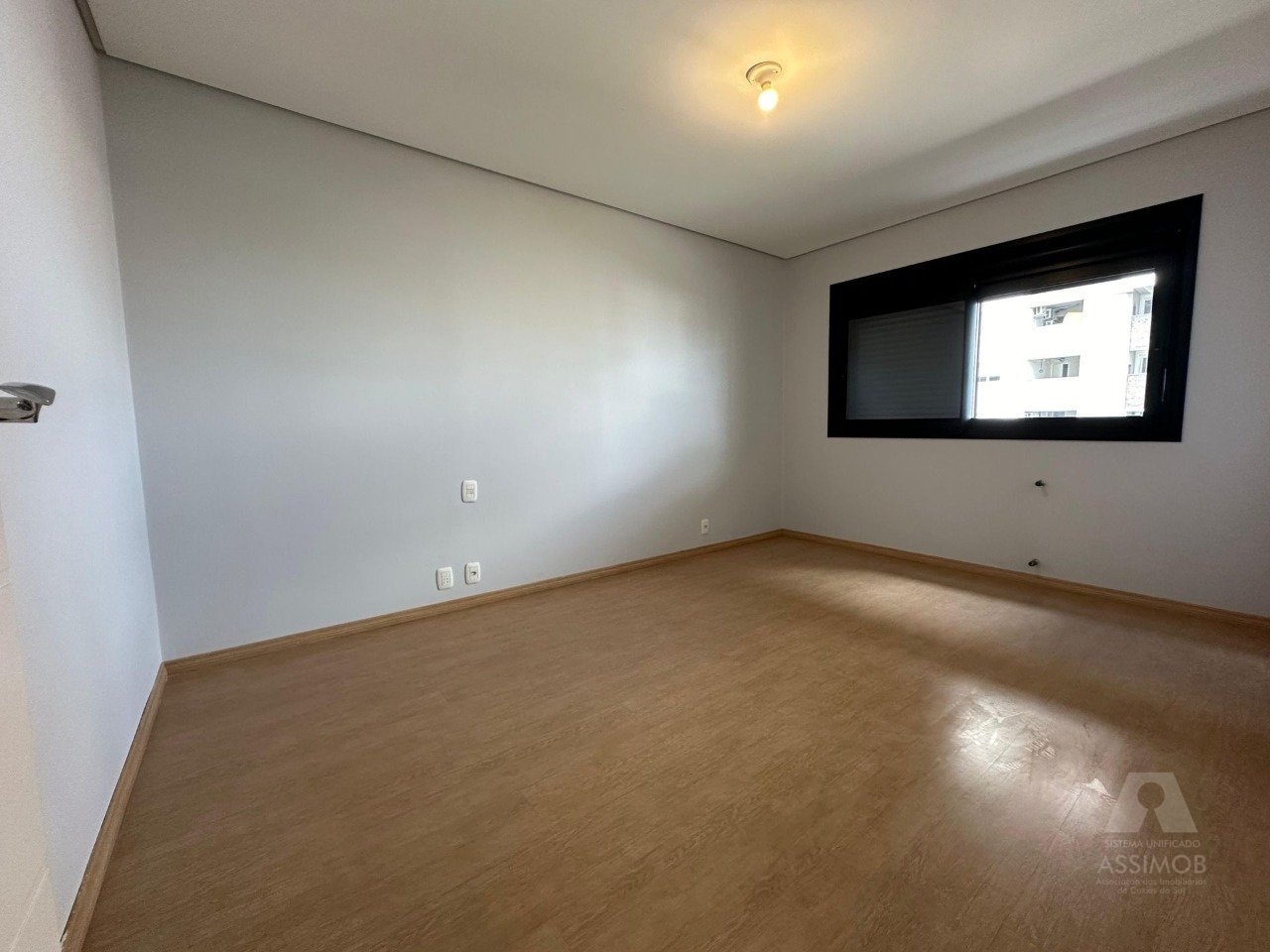 Imagem da propriedade CN6136 15